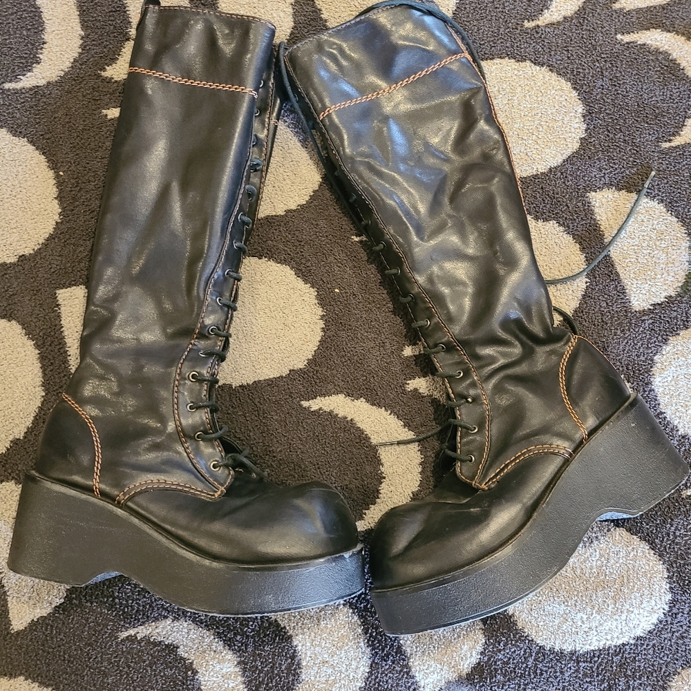 Y2K Black Lace Up Chunky Boot